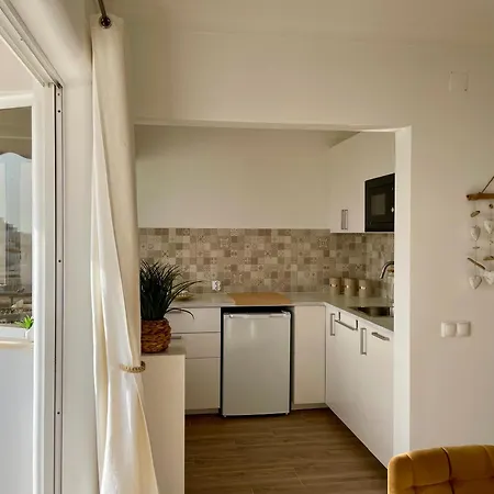 Apartment Rosamar Sea View And Pool