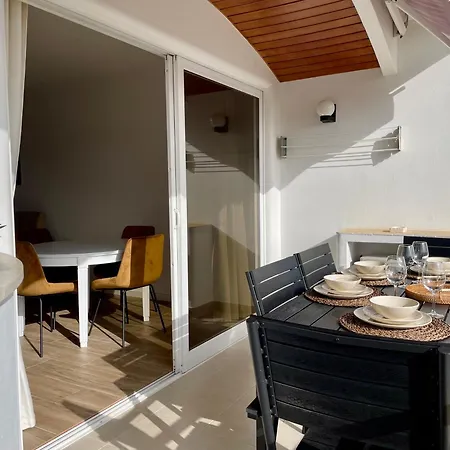 דירה Rosamar Sea View And Pool *