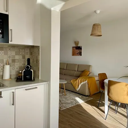 Rosamar Sea View And Pool Apartment *