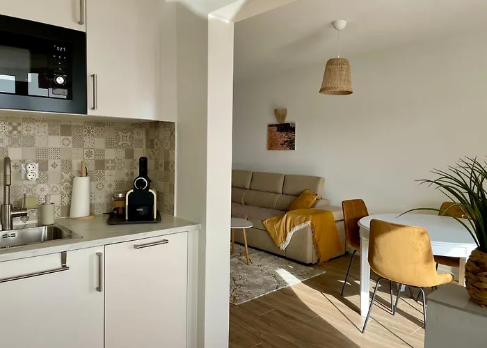 Rosamar Sea View And Pool Lägenhet *