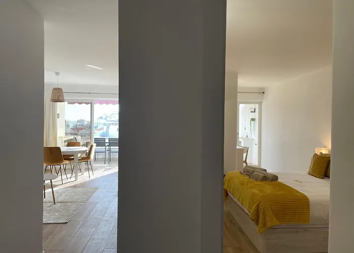 公寓 Rosamar Sea View And Pool